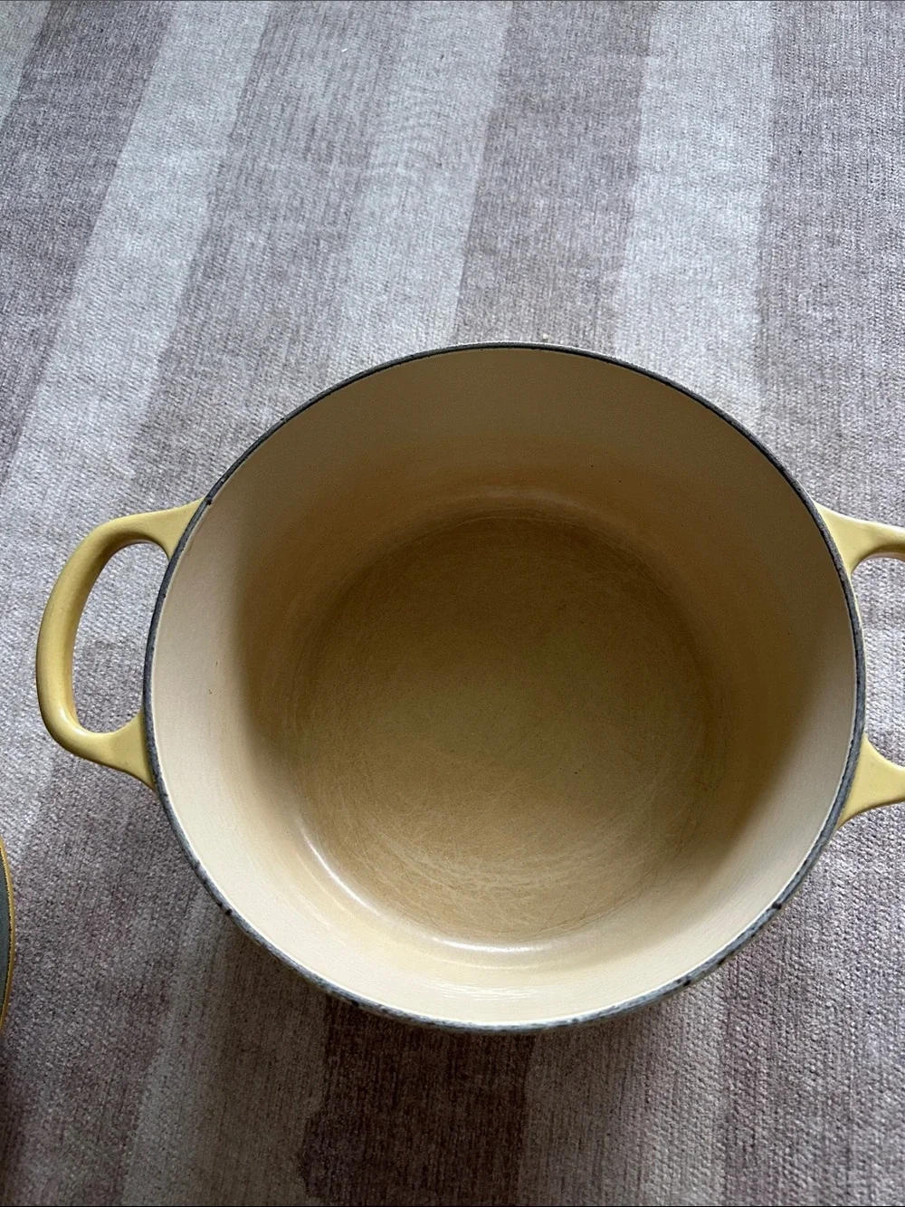 Le Creuset Yellow Enamel Cast Iron Dutch Oven - MAYBE Dijon